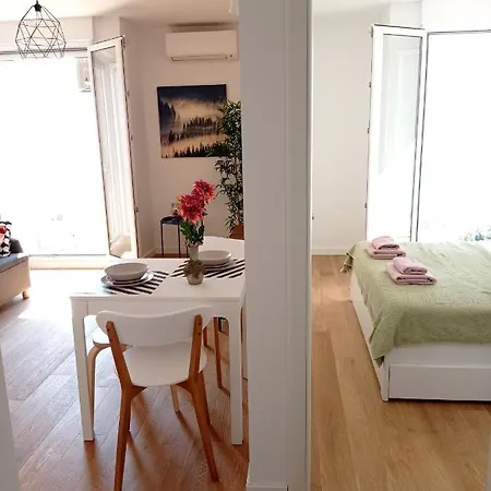 Διαμέρισμα New! Apartment With Sea View Near Center Split